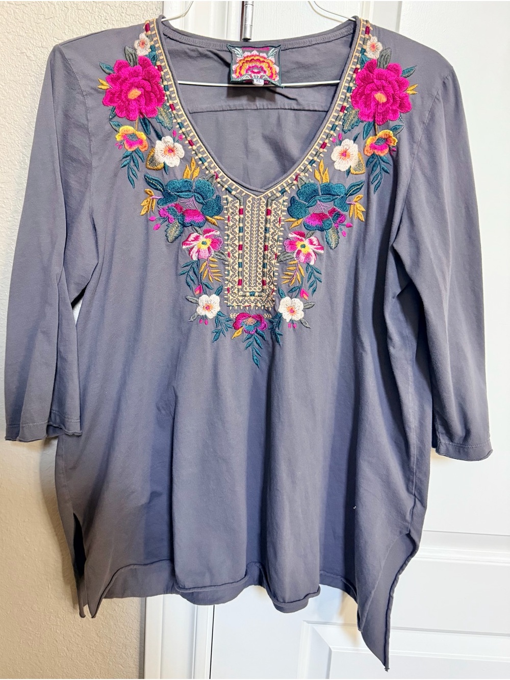 Johnny Was Embroidered V-Neck Floral Tunic Top - Gray with Pink Accents